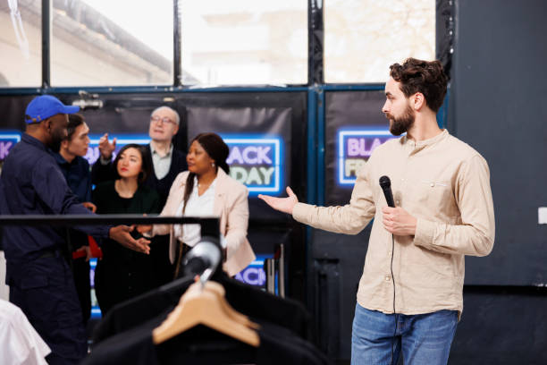 istock Live broadcast from Black Friday sales 1497128242