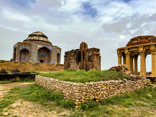istock Makli mausoleum complex in Sind province, Pakistan 1497146941