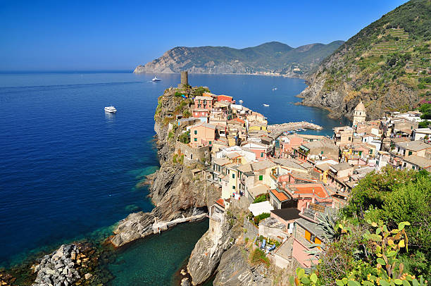 istock Vernazza, Cinque Terre 149716853
