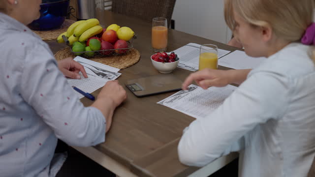 Professional Nutritionist Advise two Teens for Healthy Lifestyle Video
