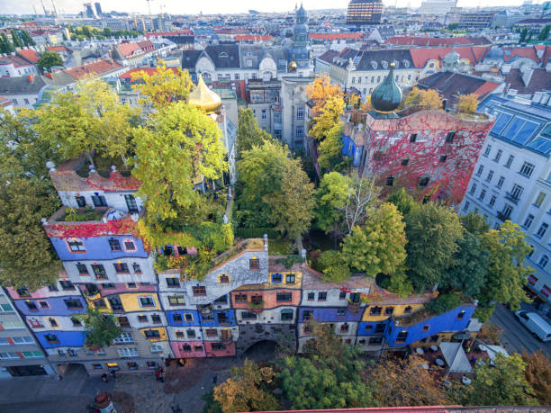 Hundertwasserhaus. This expressionist landmark of Vienna is located in the Landstrase district Vienna, Austria - October 09, 2016: Hundertwasserhaus. This expressionist landmark of Vienna is located in the Landstrase district hundertwasser haus in vienna austria stock pictures, royalty-free photos & images