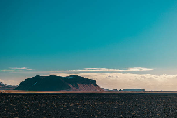 istock Road to wrecked plane in Iceland 1497381019