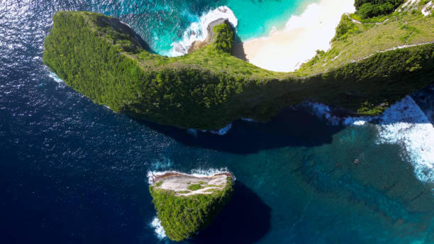 istock Kelingking beach - Nusa Penida. 1497400125