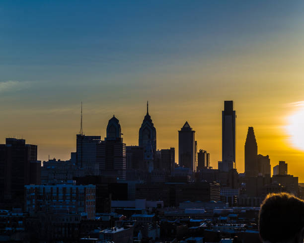 istock Sunset in the city 1497413325
