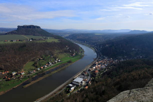istock Blick auf die Elbe bei Bad Schandau 1497442751