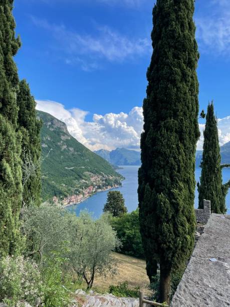 istock Lake of Como 1497447156
