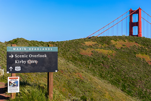 San Francisco,CA,USA. April 16, 2023 : Vehicle break-in sign at Golden Gate Bridge view spot in San Francisco, CA