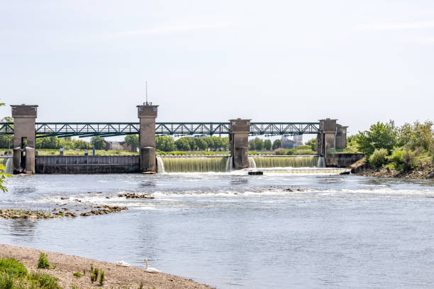 istock Water flowing in Borgharen dam and lock complex, waterworks to regulate river Maas 1497603490