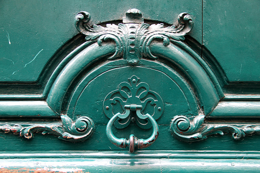 A door knocker in the heart of Paris