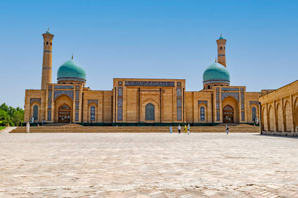 istock Hazrati imam mosque in Tashkent, Uzbekisttan 1497776175