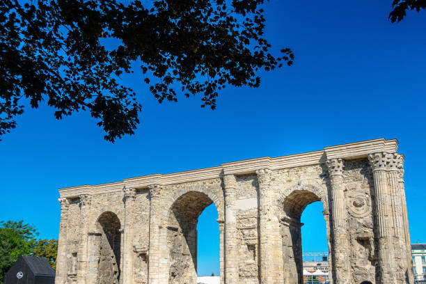 istock Exploring the Vibrant Streets of Downtown Reims 1497813690