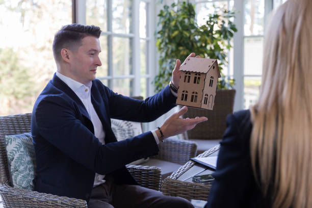 istock Potential client looks at provided residence for buying 1497868019