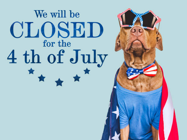 istock Signboard We will be closed for the 4th of July 1497904134