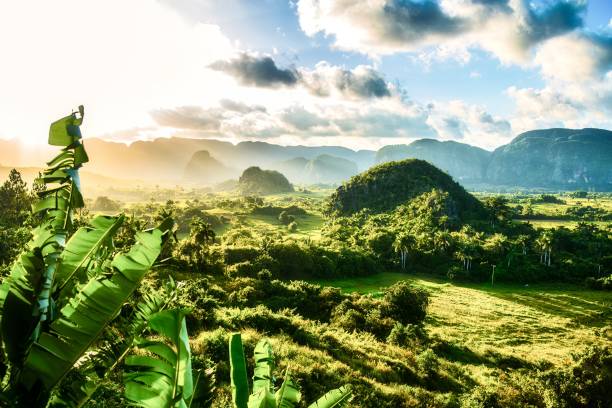 istock sunset in the tropics Vinales UNESCO 1498011694