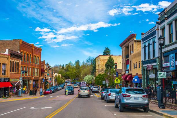 The very beautiful Colorado Springs town of Colorado Springs, Colorado Colorado Springs, CO - May 06, 2022: A well known city for its natural beauty and magnificent climate colorado springs city stock pictures, royalty-free photos & images