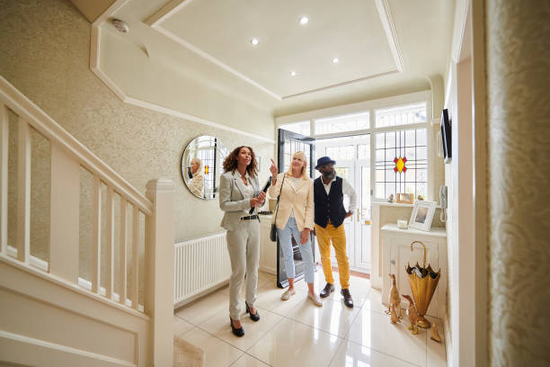 istock senior couple house hunting 1498073752