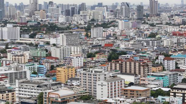 istock panoramic view of Bangkok financial district cityscape 1498089025