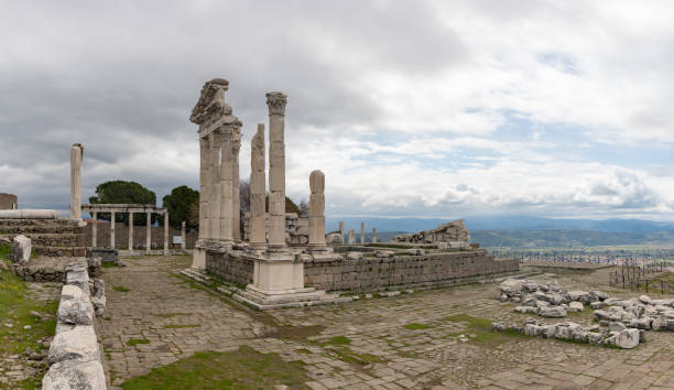 istock Pergamon Ancient City - Temple of Trajan 1498103827