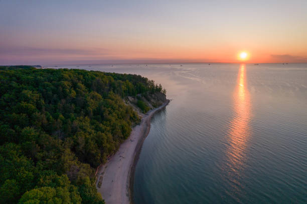 istock Sunrise over Gdynia. Gdynia Orlowo. 1498114768