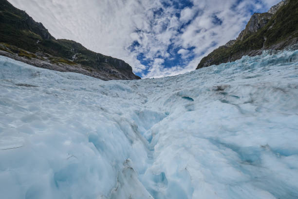 istock Fox Glacier Mountain in New Zealand 1498137880
