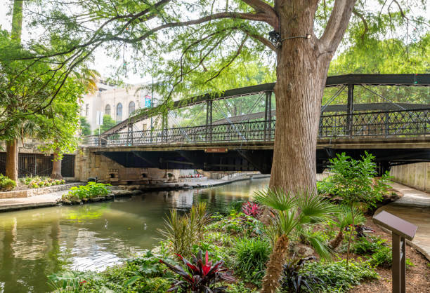 istock San Antonio River Walk Bridge 1498151374