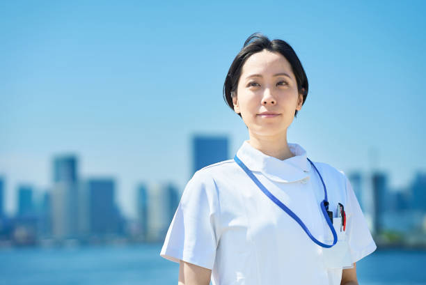 istock A woman in a white coat 1498170968