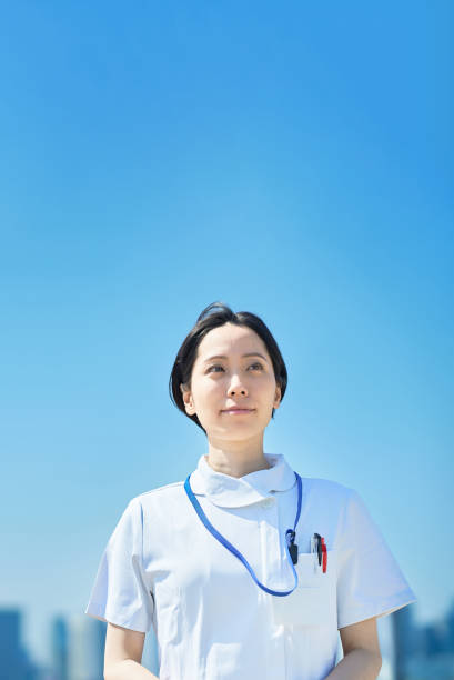 istock A woman in a white coat 1498171497