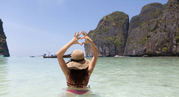istock Holiday in paradise 1498185075