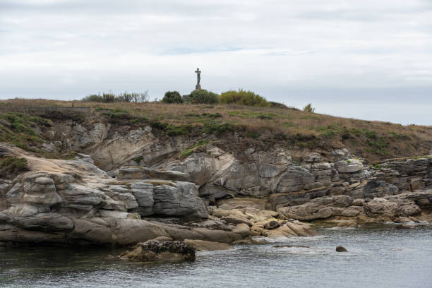 istock Wayside cross by the sea 1498199586