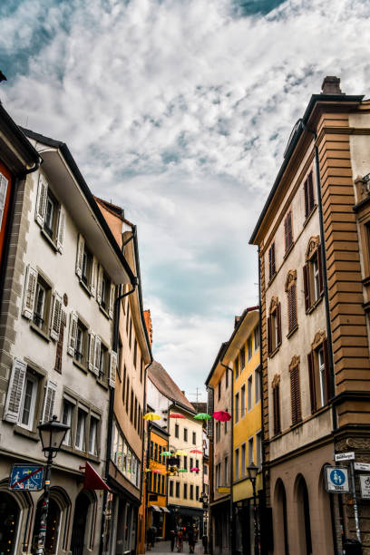 edifícios empilhados no centro de konstanz, alemanha - hindenburg - fotografias e filmes do acervo