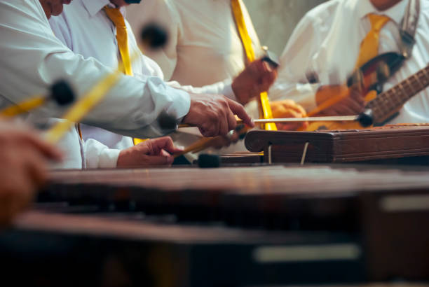 Marimba keyboard made of Hormigo wood, the national instrument of Guatemala, melodies and traditional sound in todaca for men at a party or celebration. Marimba keyboard made of Hormigo wood, the national instrument of Guatemala, melodies and traditional sound. marimba stock pictures, royalty-free photos & images