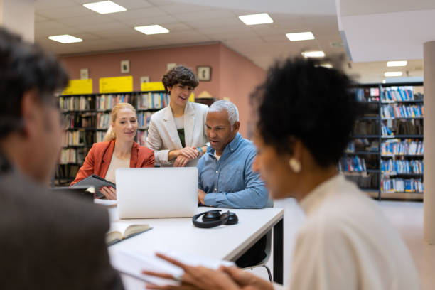 Readers and students in the library