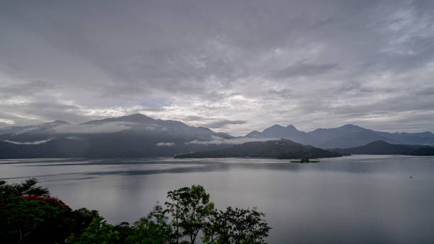 istock Sun Moon Lake in the morning 1498391204