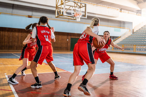 istock Basketball female team training at court 1498429129