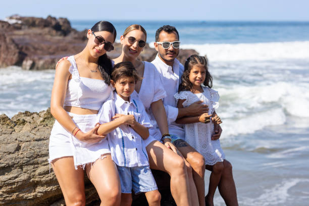 istock family portrait on the beach 1498481932