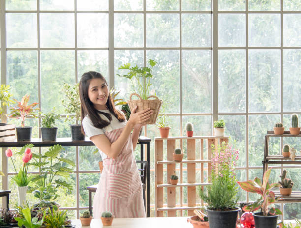 istock Woman garden 1498491805