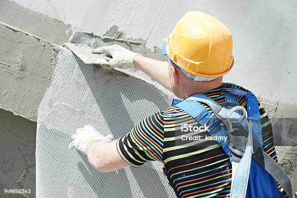Fasada Builder Plasterer W Pracy - zdjęcia stockowe i więcej obrazów Pracować - Pracować, Fasada, Zatrudnienie