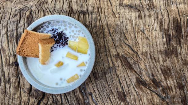 istock a Yunnan dessert on a wooden table 1498503603