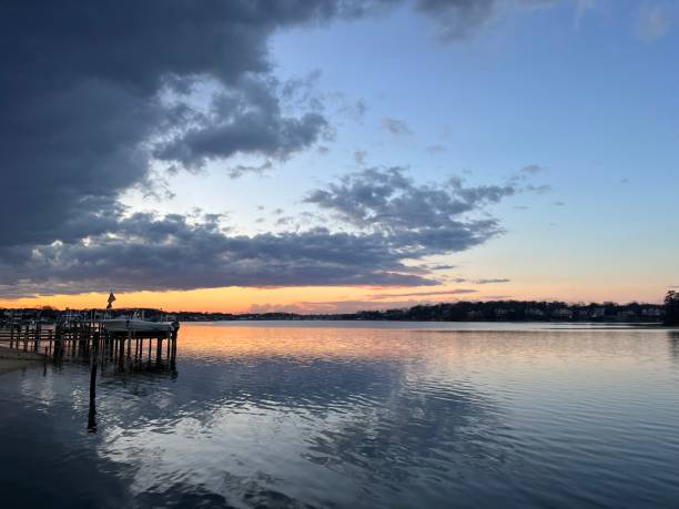 istock Point Pleasant New Jersey Sunset 1498582967