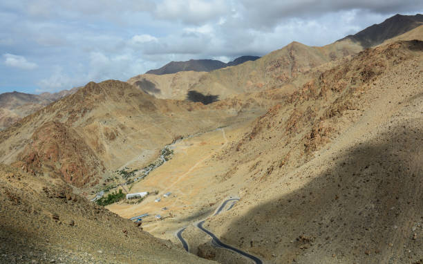 istock Mountain scenery of Ladakh, India 1498597579