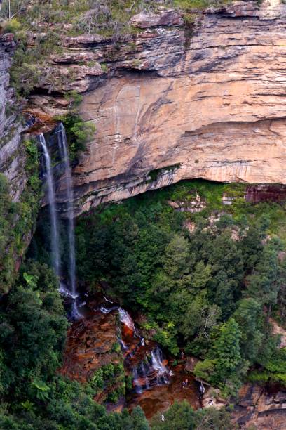 istock Waterfall in the Blue Mountains 1498600337