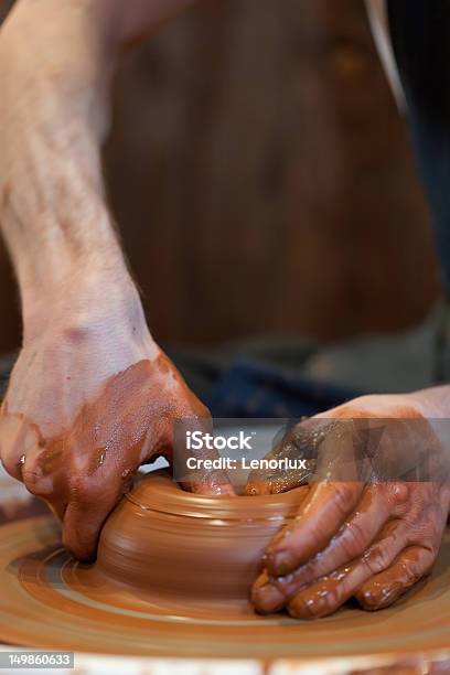 손을 선으로나 Potter 공예에 대한 스톡 사진 및 기타 이미지 - 공예, 공예 제품, 권위