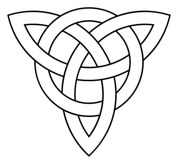 ilustrações de stock, clip art, desenhos animados e ícones de trinity knot in black contour. celtic symbol also known as triquetra. isolated background. - celtic culture cross cross shape mandala