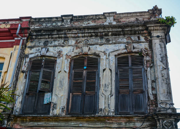 istock Old buildings in Penang, Malaysia 1498672933