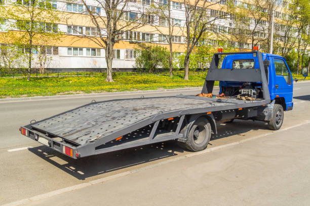 Empty tow truck on the road
