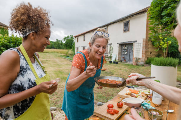 istock Following a Recipe 1498702138