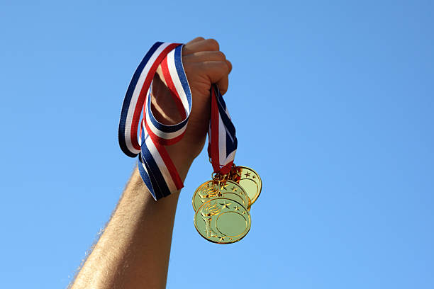 vincitore della medaglia d'oro - the olympic games foto e immagini stock