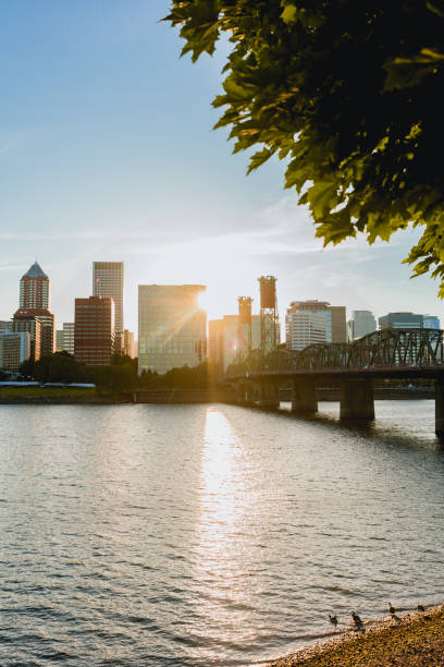 Sunset over Portland downtown, historic Hawthorne Bridge and the Willamette River in Portland, Oregon