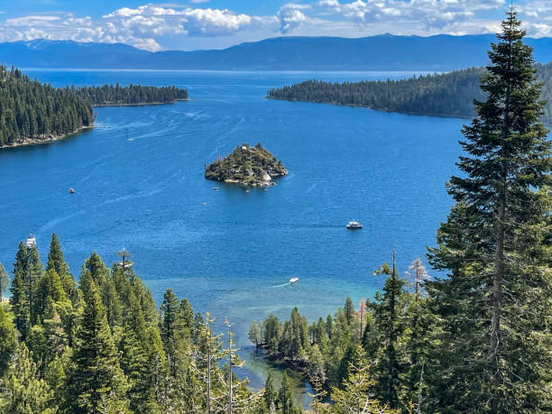 istock Emerald bay Lake Tahoe California 1498855623