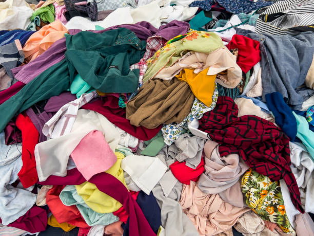 istock Heap of clothes 1498857272